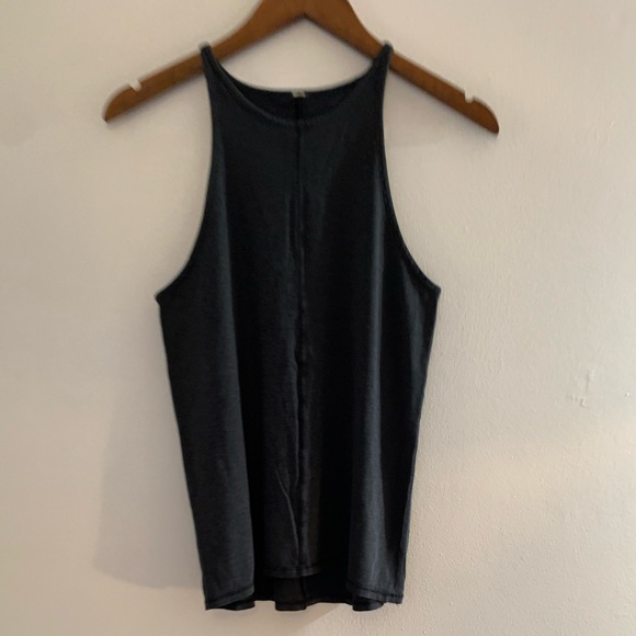 Lululemon Find Your Zen Tank in Heathered Black - Picture 4 of 8